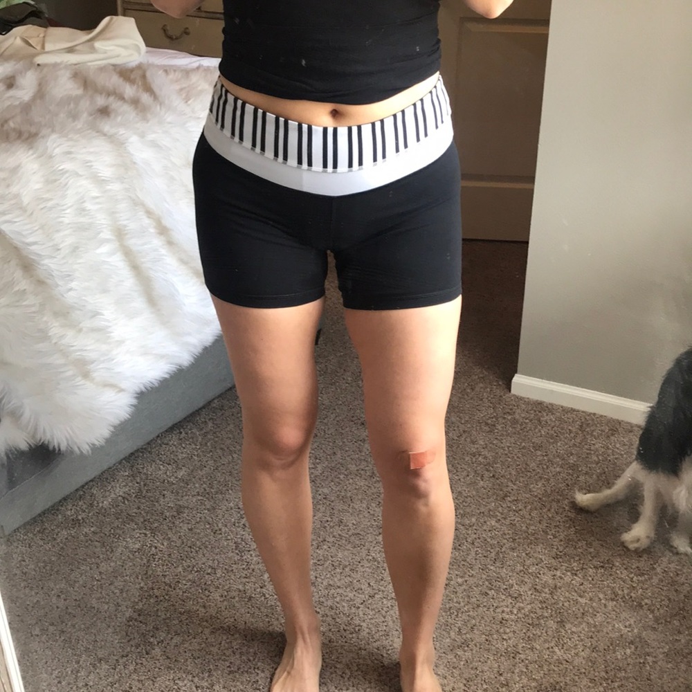 Lululemon Yoga Short